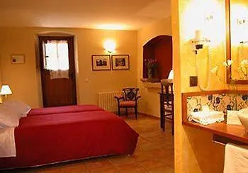 La Sala De Camos Hotel